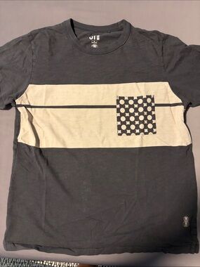 Men's Uniqlo Navy and Cream Striped Pocket Tee
